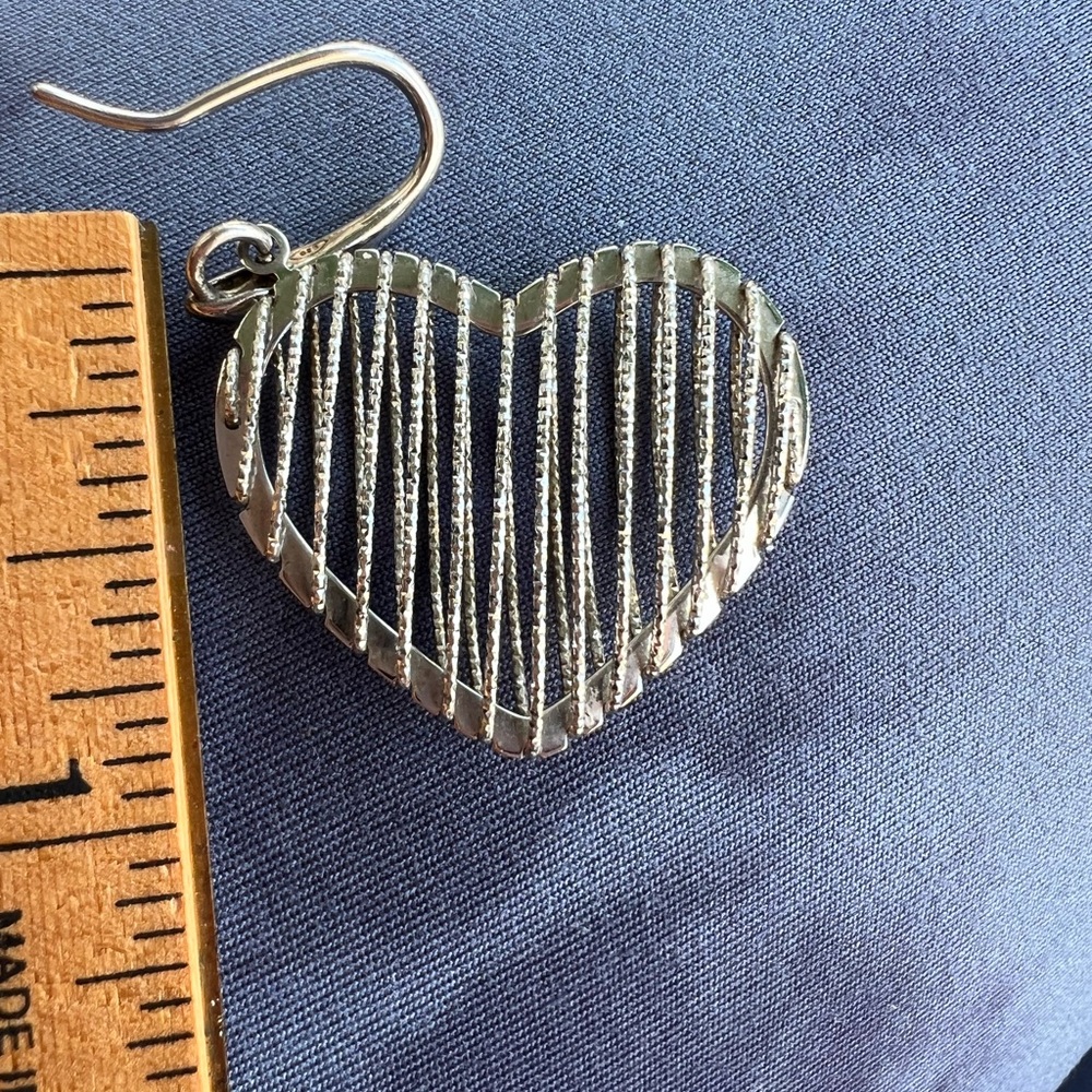 Sterling silver open puff heart earrings - Picture 5 of 7